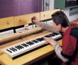 Skryt� ��sti klav�ru